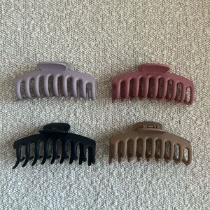 4 Pack Amazon Hair Clips